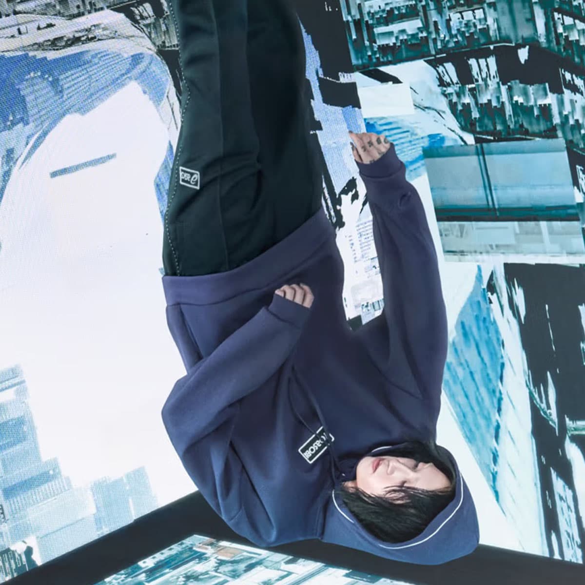 Photo-Story-YOASOBI-x-ASICS-SPACEBAR-Photo_SQ03.jpg