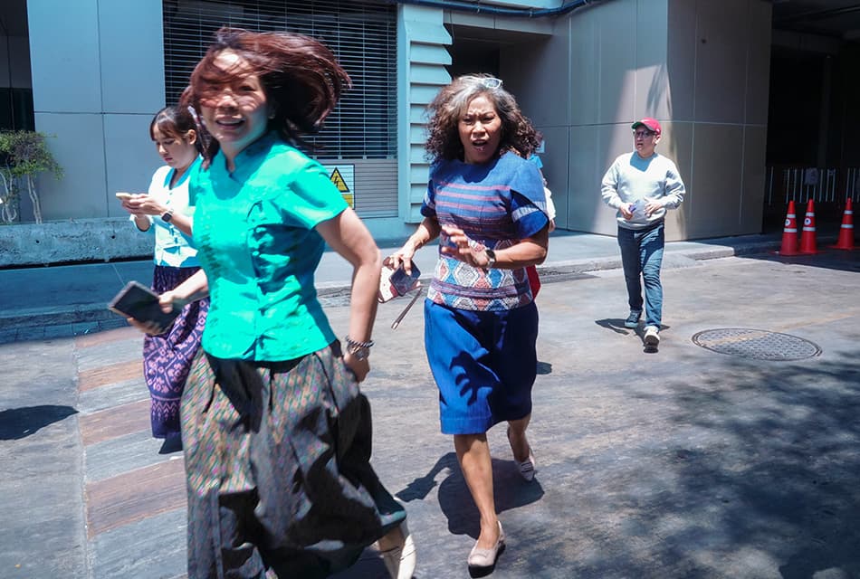 Photo_Story_Bangkok_Earthquake_SPACEBAR_Thumbnail_02e7efae76.jpg