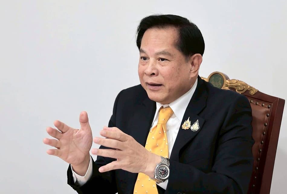 ‘พีระพันธุ์’ จัดฉากโชว์ แก้สัญญาซื้อไฟ RE