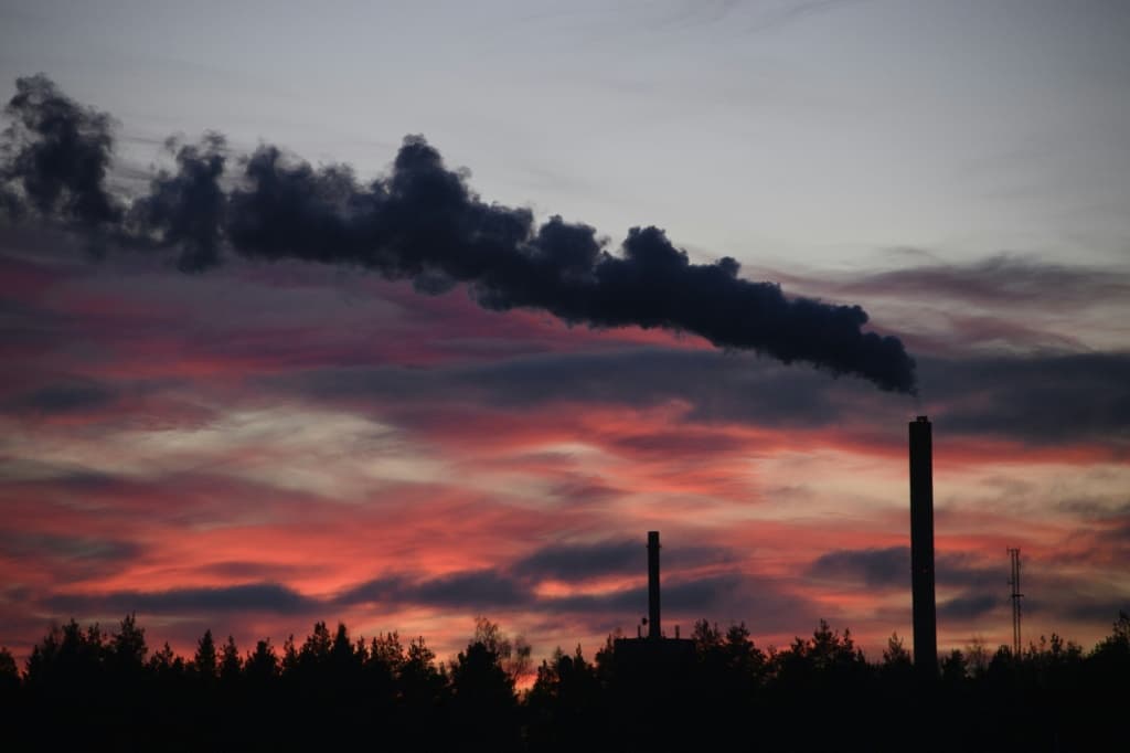 นักวิทยาศาสตร์พบว่าการปล่อย CO2 จากเชื้อเพลิงฟอสซิลสูงขึ้น 1.1 เปอร์เซ็นต์ เมื่อเทียบกับปีที่แล้ว