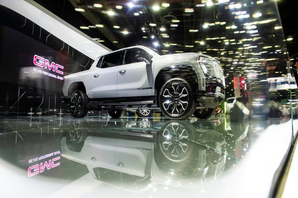 EV ขาลง ยอดขาย GM ไตรมาส 4 ร่วงระนาว หลัง ‘ทรัมป์’ สั่งตัดงบหนุนภาษี 7,500 ดอลลาร์