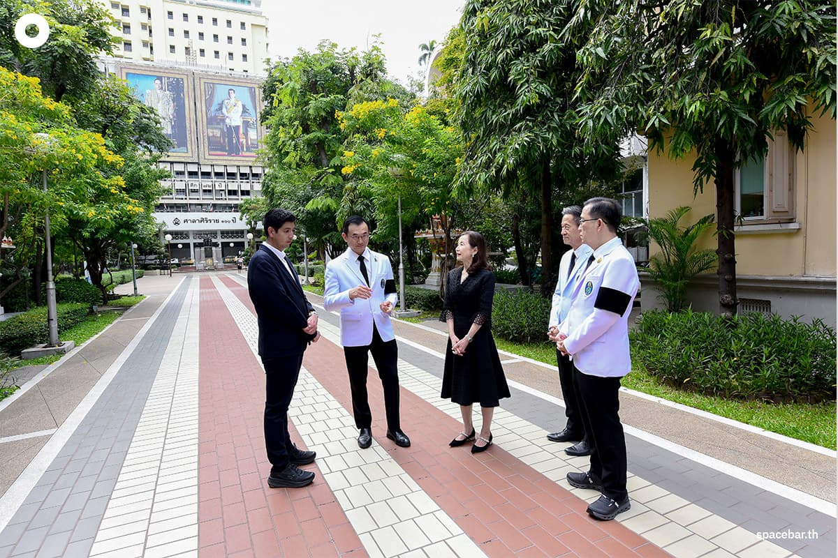 gulf-donates-1-million-baht-siriraj-operating-room-SPACEBAR-Photo01.jpg