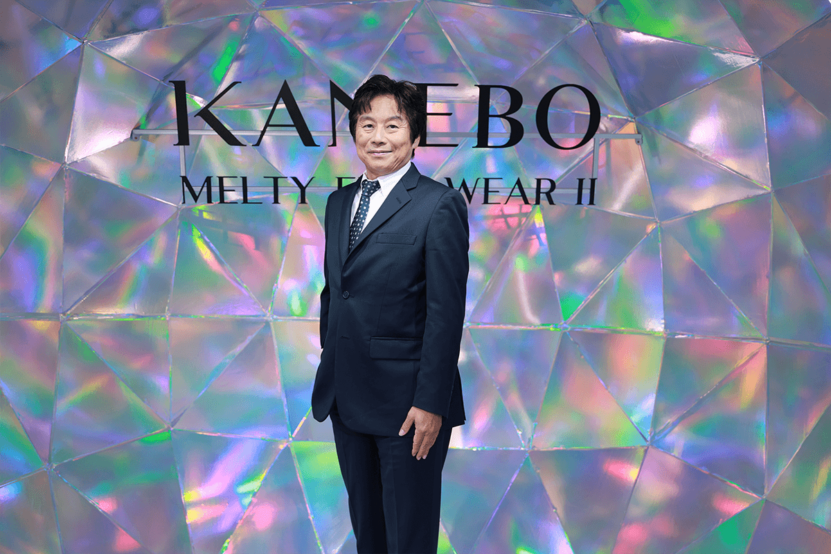 kanebo-melty-feel-wear-ii-SPACEBAR-Photo01.png