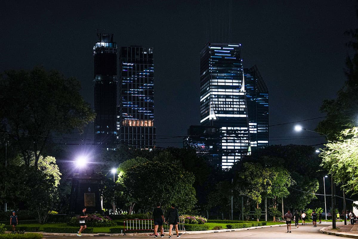 photo_story_one_bangkok_laser_mapping_SPACEBAR_Photo05_f1e40e3876.jpg