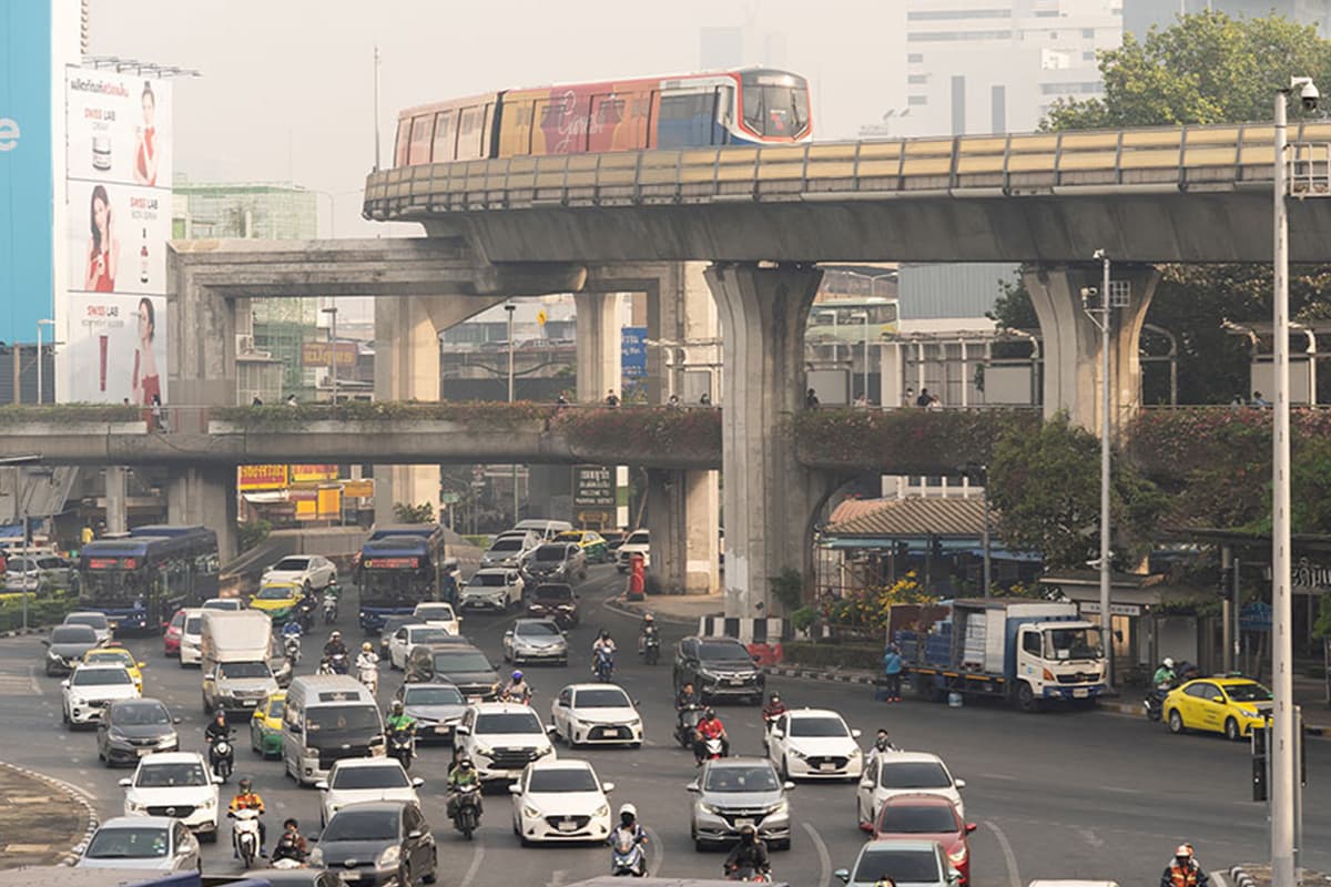 sustainability-bangkok-wfh-reduce-pm25-2025-SPACEBAR-Photo01.jpg