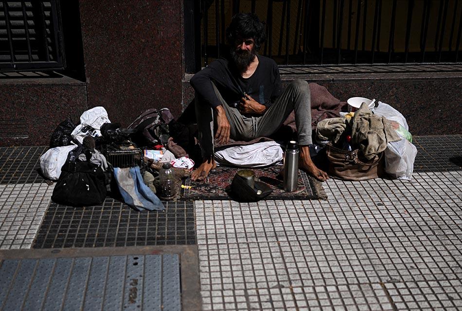  argentina-battered-middle-class-shrinking-economic-crisis-inflation-SPACEBAR-Thumbnail.jpg