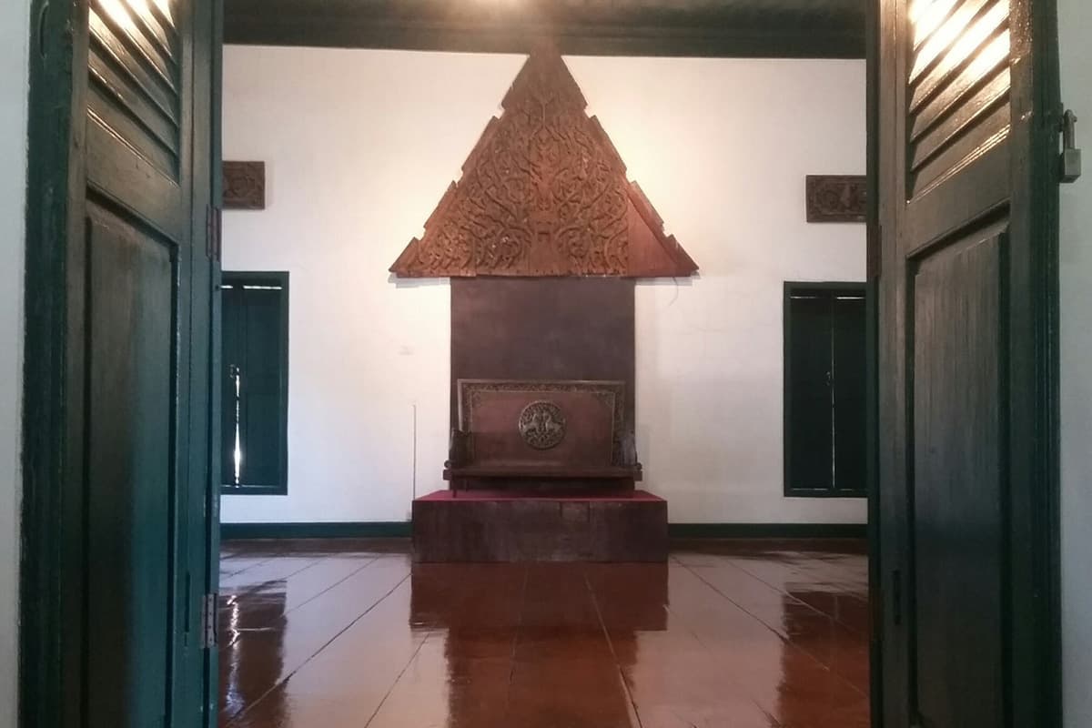 A-look-at-the-history-of-Phiman Rattaya-Throne Hall-SPACEBAR-Photo09.jpg