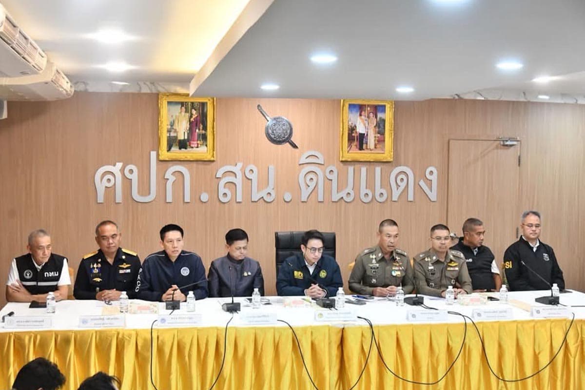 Authorities-dismantle-illegal-pink-card-personal-identification-registration-system-in-Din Daeng-linked-to-foreign-nominees-SPACEBAR-Photo01-1.jpg