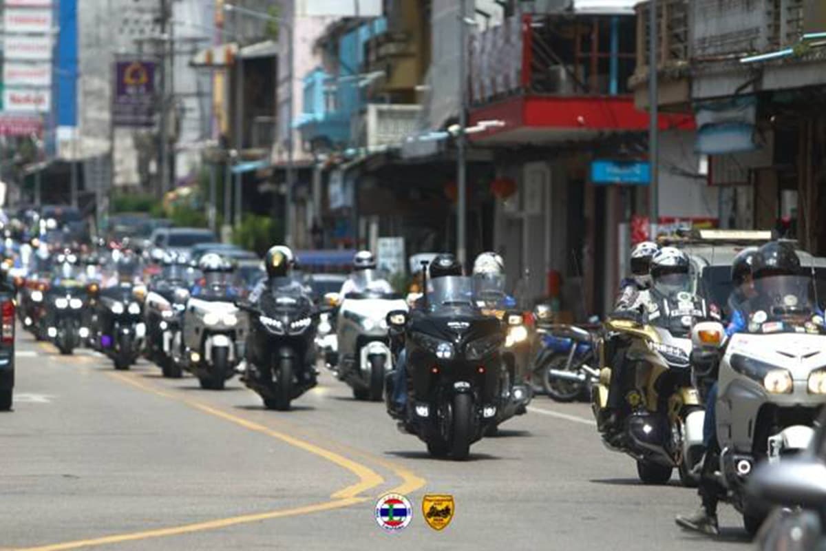 Positive-signs-for-tourism-in-Trang-Big Bike-Caravan-tours-the-city-SPACEBAR-Photo08.jpg