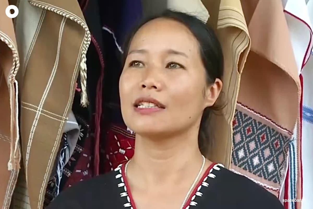 The-first-model-farm-in-Thailand-under-the-royal-patronage-of-Her-Majesty-the-Queen-Mother-SPACEBAR-Photo15-1.jpg