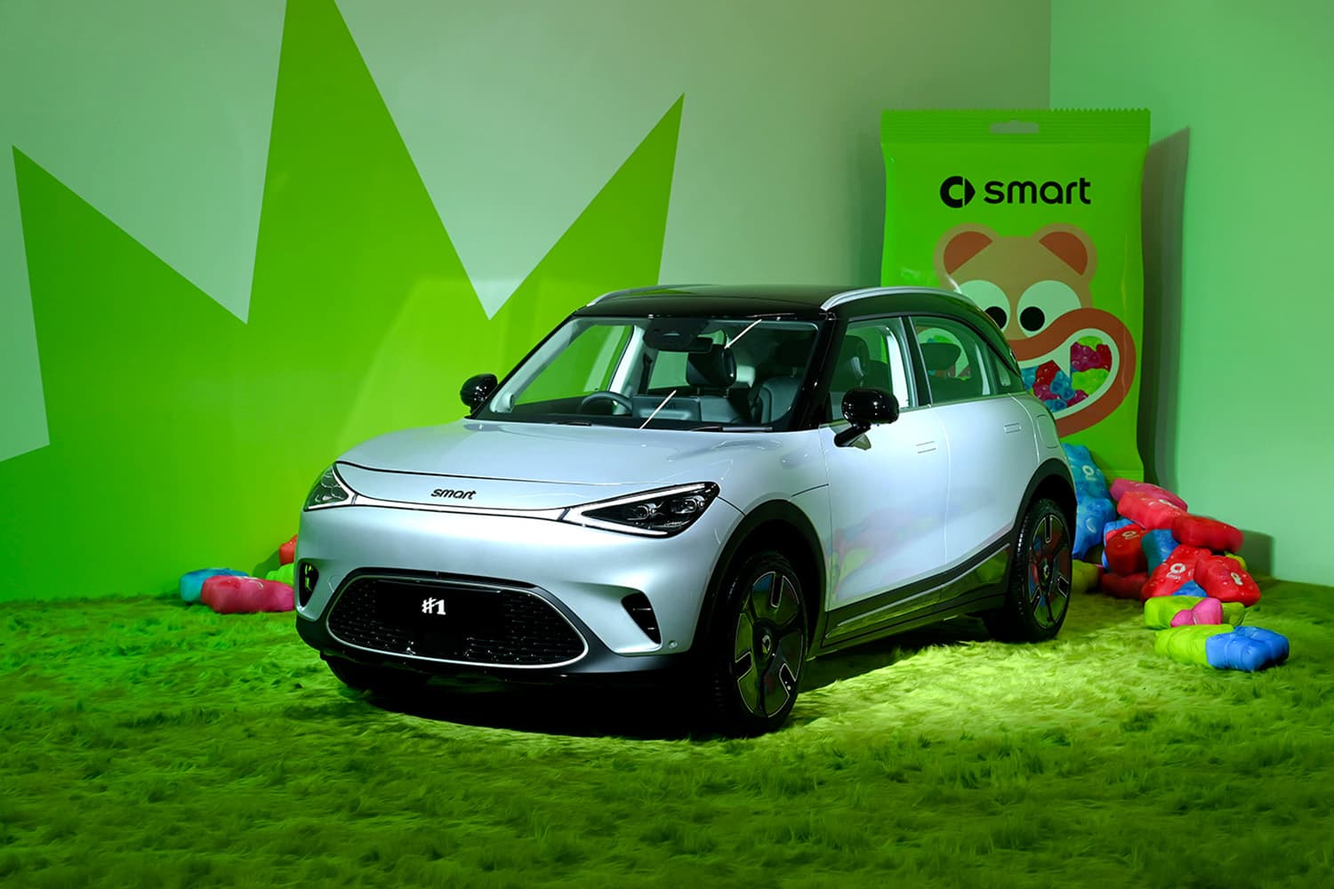 กลุ่มธนบุรีเปิดเกมรุก! ขนทัพ smart รถยนต์ไฟฟ้าพรีเมียม 3 รุ่นบุกไทย