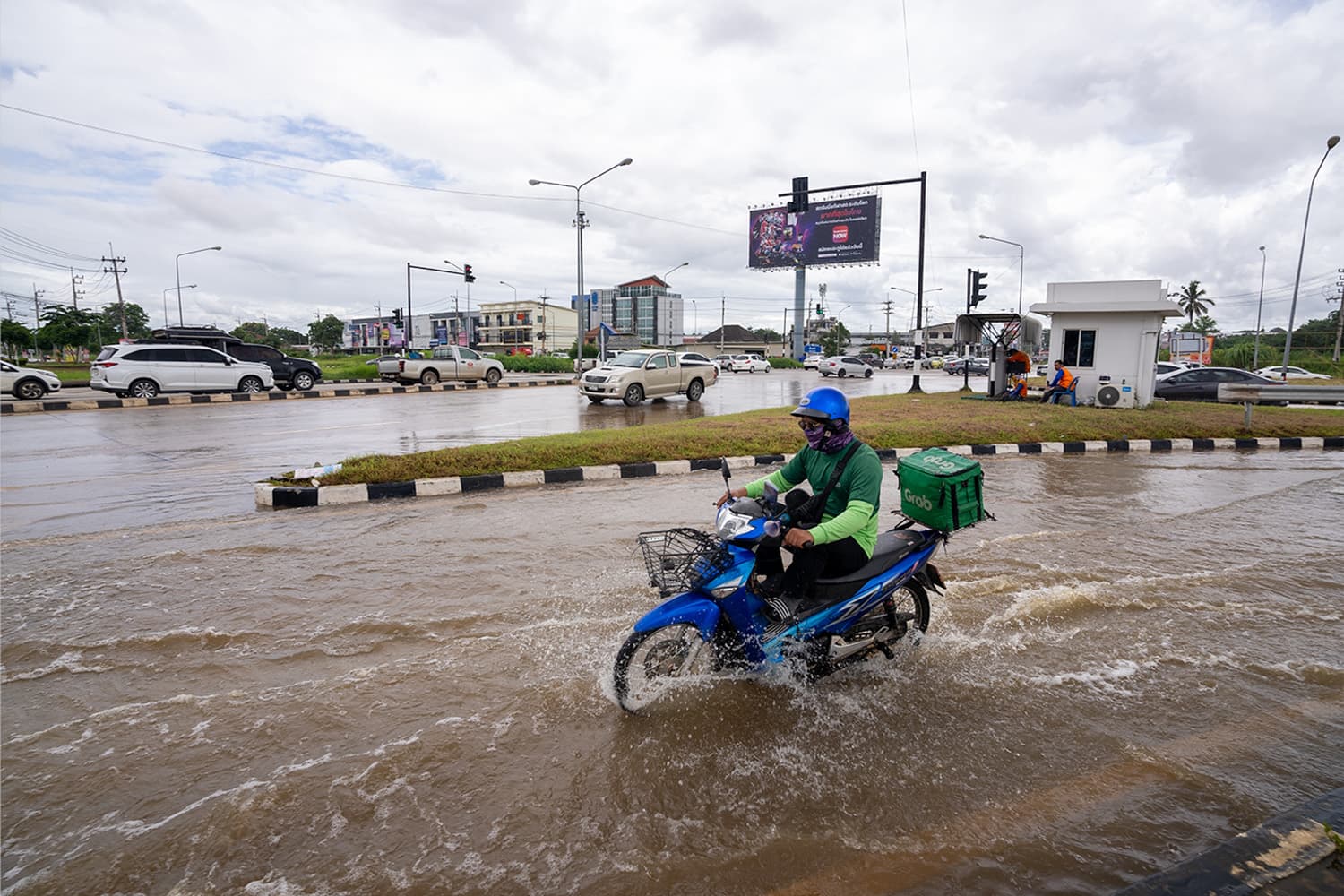 What_is_rain_bomb_and_cloudburst_heavy_rainfall_impact_of_climate_change_SPACEBAR_Hero_1842fd57c3.jpg