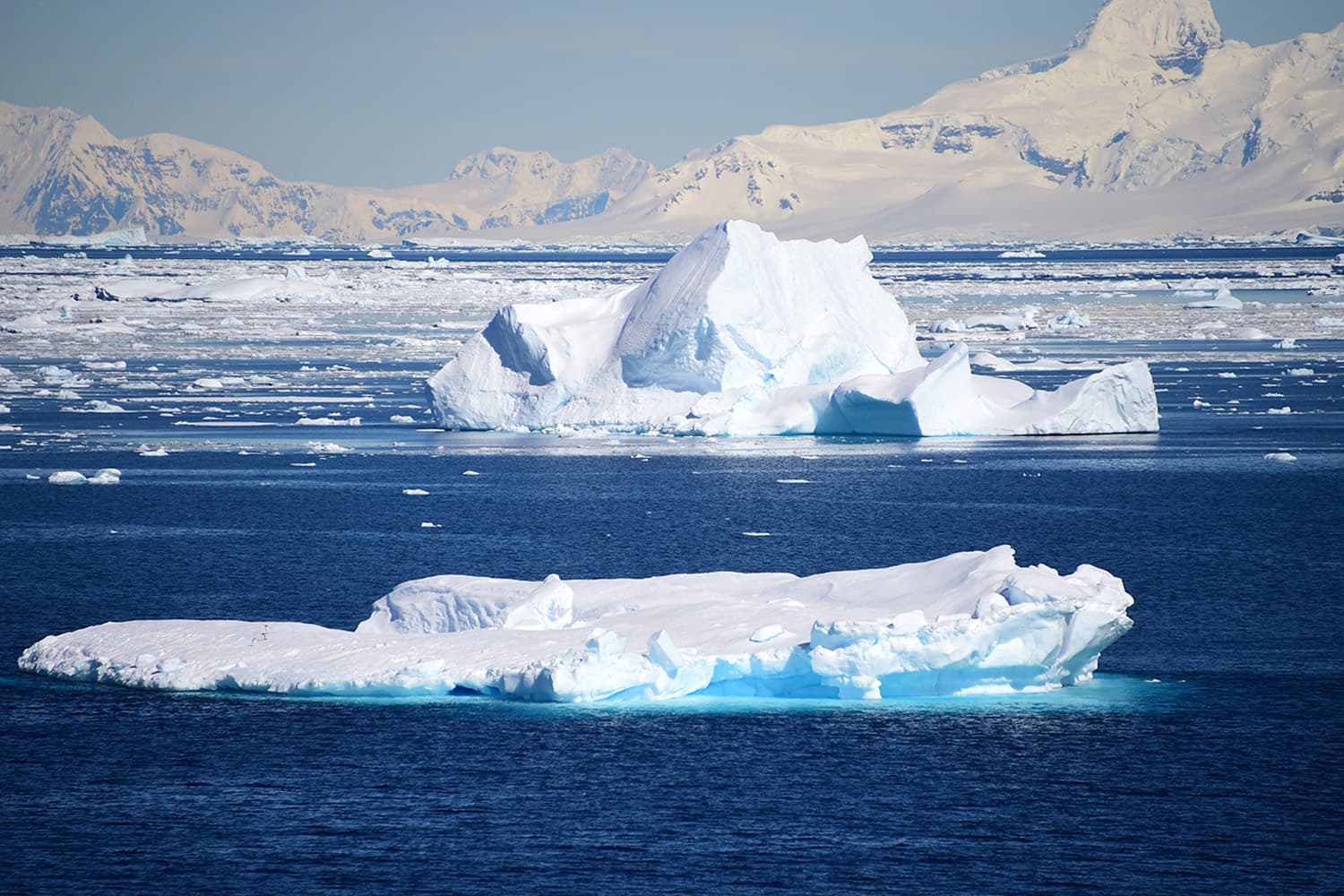 doomsday_glacier_is_undergoing_vigorous_ice_melt_reshape_sea_level_rise_projections_SPACEBAR_Hero_16163ef340.jpg