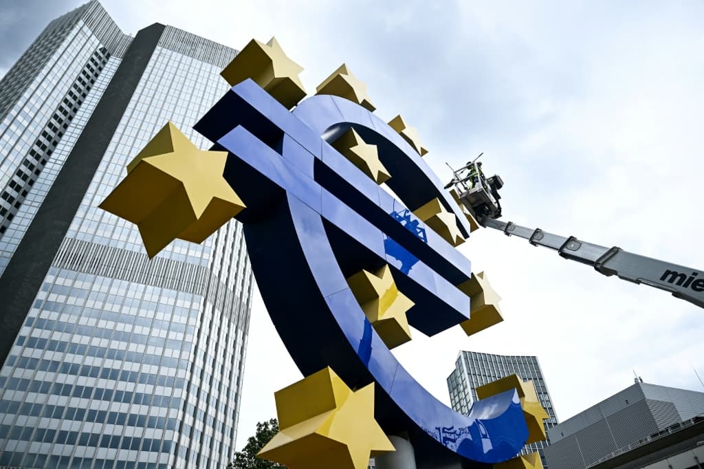 ECB เตรียมขึ้นดอกเบี้ยครั้งแรกในรอบ 2 ปีครึ่ง หลังสงครามตะวันออกกลางผลักดันเงินเฟ้อพุ่ง