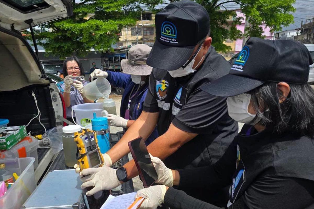 green-space-pcd-investigates-rangsit-canal-wastewater-no-vocs-found-SPACEBAR-Photo02-1.jpg