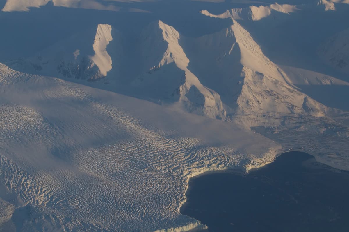 green-space-thwaites-glacier-sea-level-rise-2100-SPACEBAR-Photo02.jpg