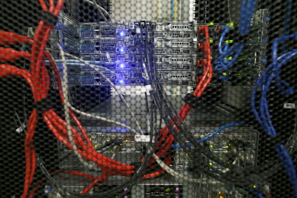 ireland-data-center-energy-crisis-climate-targets-1.jpeg