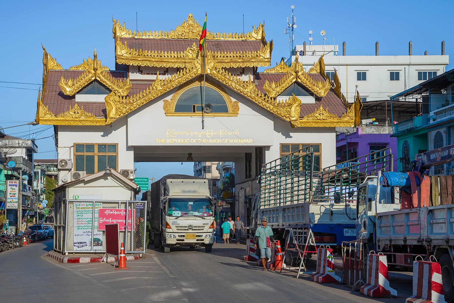 เปิดด่านเมียวดี หนุนค้าชายแดนฟื้น จับตา Import License เมียนมา