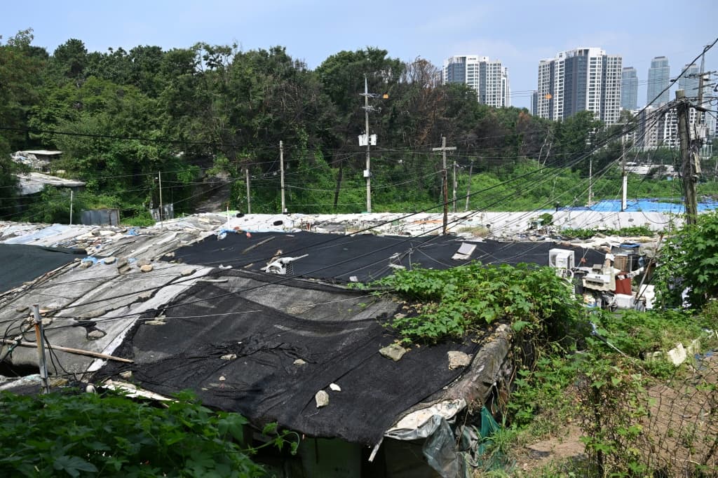 A general view of the shanty village of Guryong on the outskirts of Gangnam district in Seoul