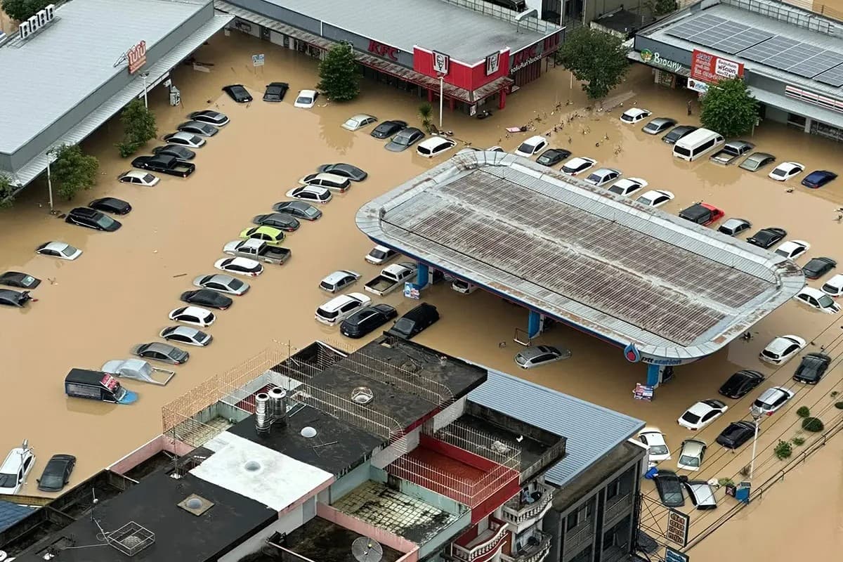 sustainability-analysis-southern-thailand-flood-2568-worst-in-300-years-stationary-heavy-rain-la-nina-SPACEBAR-Photo01-1.jpg