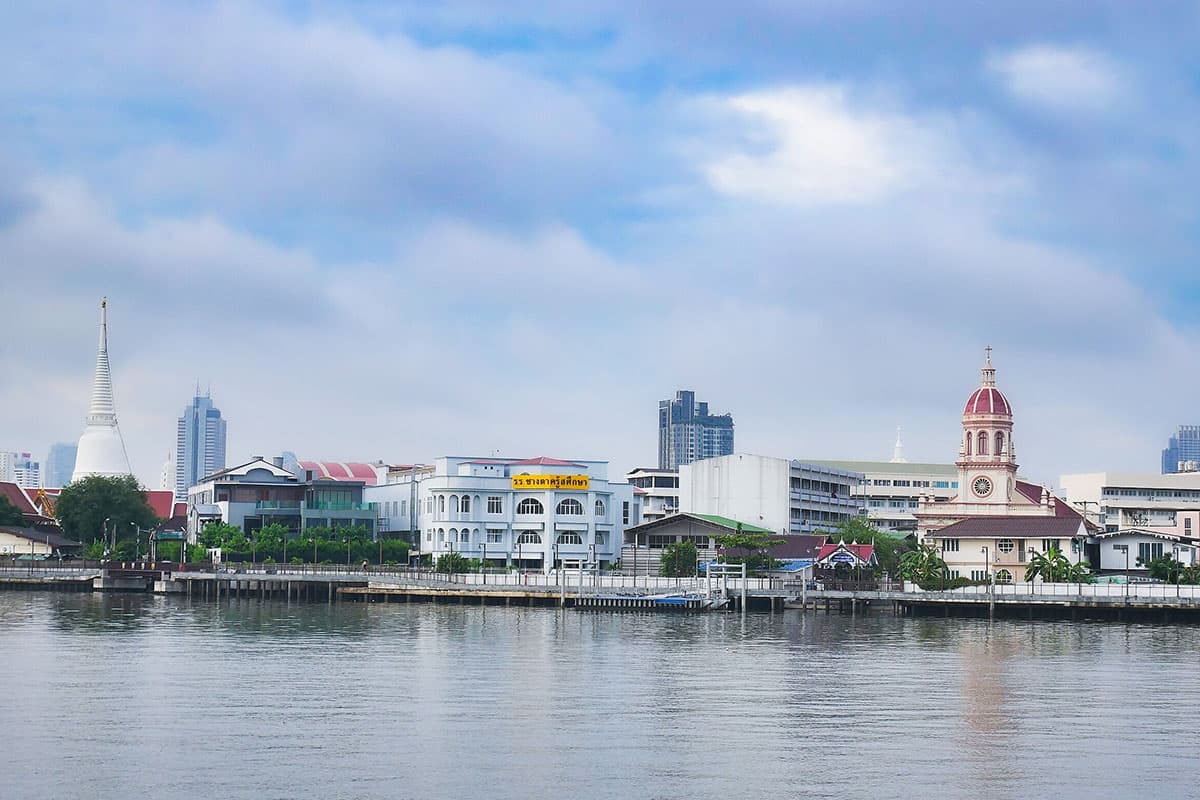 unusual_places_to_seek_blessings_in_bangkok_old_town_SPACEBAR_Photo02_263b54cd41.jpg