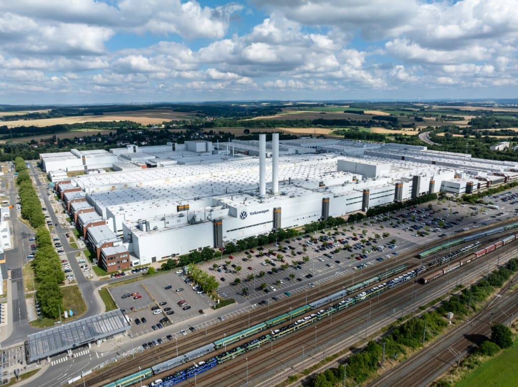 มีรายงานว่าโรงงานของ Volkswagen ในเมืองซวิคเคา (Zwickau) ทางตะวันออกของเยอรมนี กำลังเสี่ยงที่จะต้องปิดตัวลง