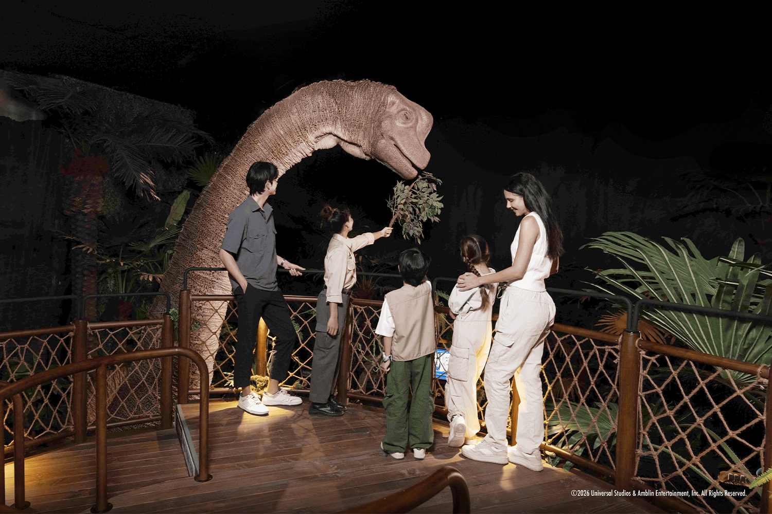 PhotoStory-Jurassic World: The Experience ฉลอง 1 ปี ปรากฏการณ์ระดับโลกจะกึกก้องริมน้ำเจ้าพระยา