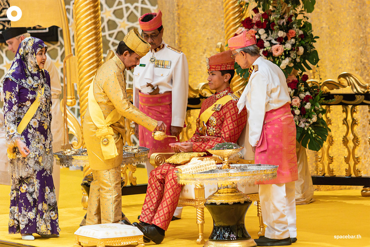 photo_story_prince_mateen_wedding_SPACEBAR_Photo01_98decc4b83.jpg